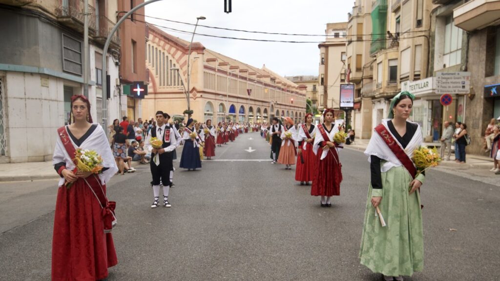 Ofrenda de las Pubillas y Hereus a Nuestra Señora de la Cinta
